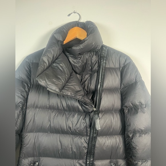 Mackage Yara Lightweight Down Coat - Size Medium Black - Picture 3 of 16